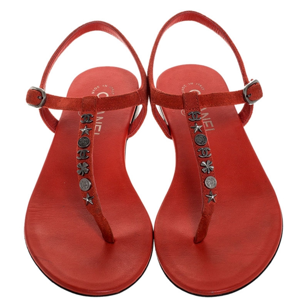 Chanel Red Suede Ruthenium Charm CC Embellished Thong Flat Sandals 36.5
